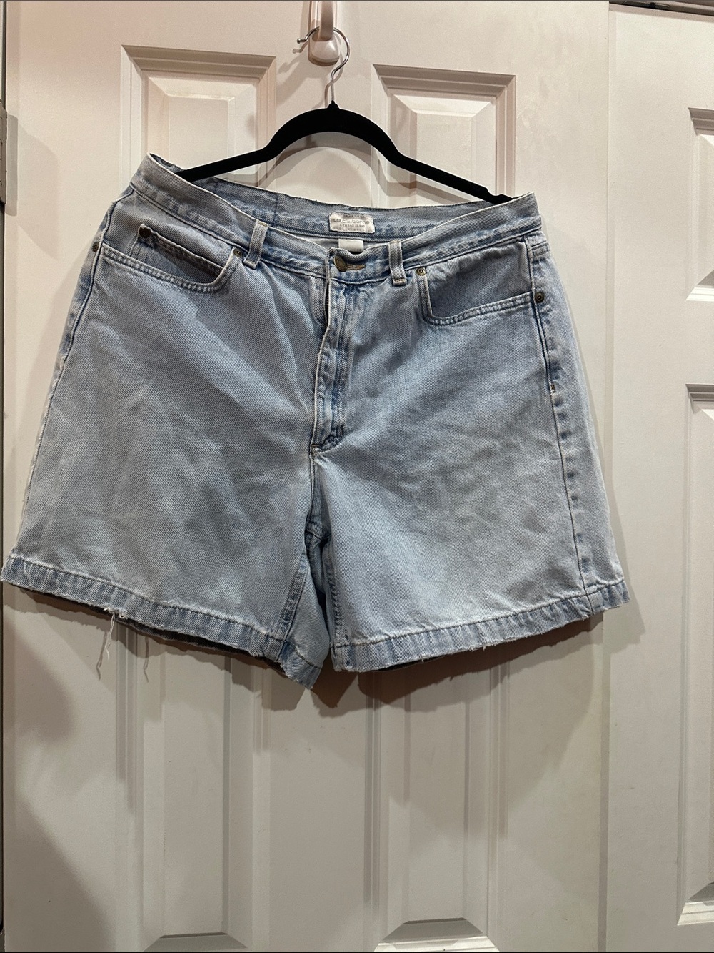 NWOT Liz Claiborne Light Blue Denim Shorts - Casual Summer size 14